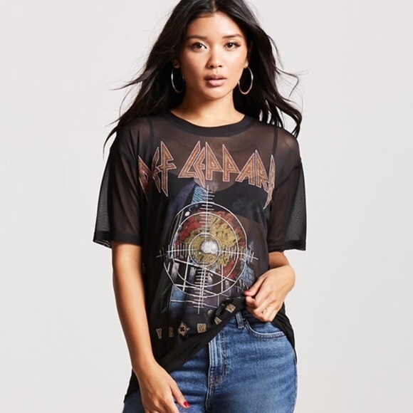 Forever 21 Tops - Medium mesh sheer def leopard top